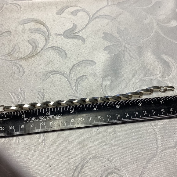 STERLING LINK BRACELET 28 grams vintage UNIQUE. SILVERS GONE SKY HIGH ! - Picture 12 of 13